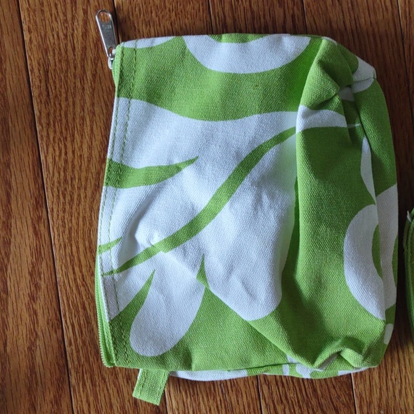 Buckhead Betty two-piece bag set - Picture 12 of 13